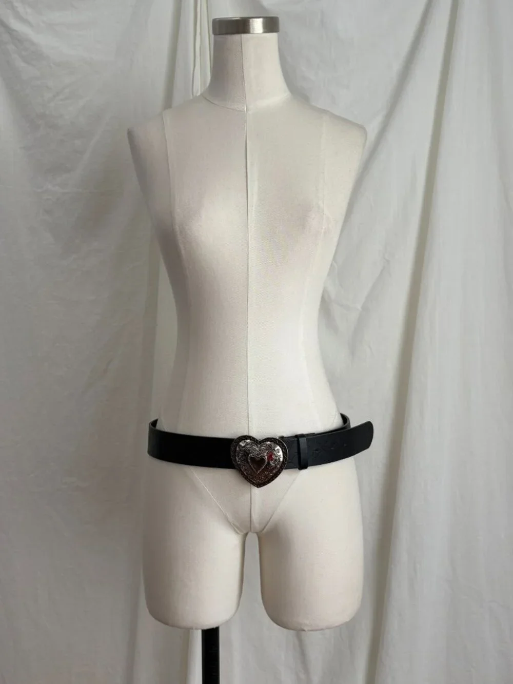 True Religion Belt Large Heart Buckle Black Silver Western Cowgirl Boho Y2K M/L